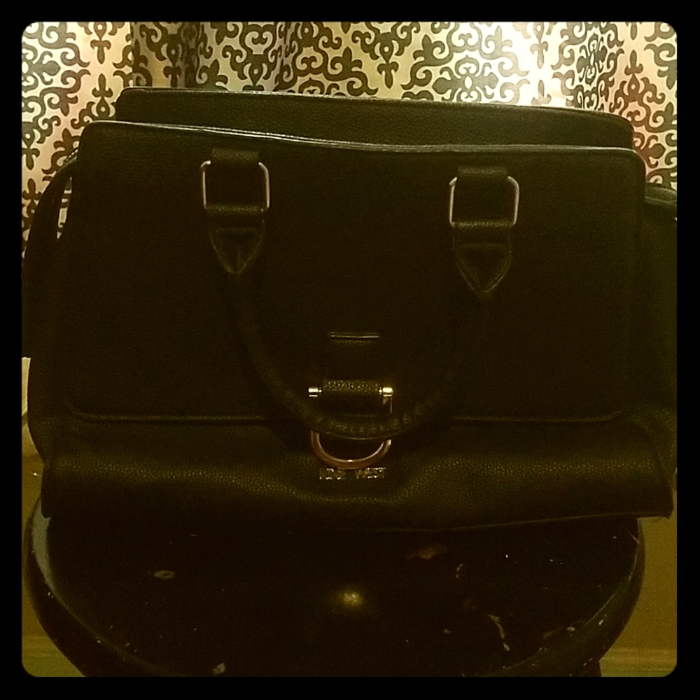 Nine west black purse